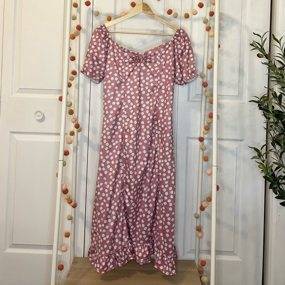 🌸Boho Floral Midi Dress in Mauve Size Large